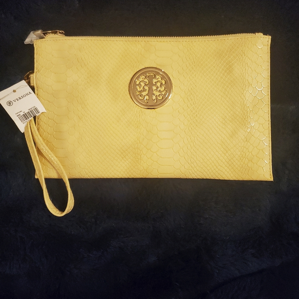Versona wristlet handbag